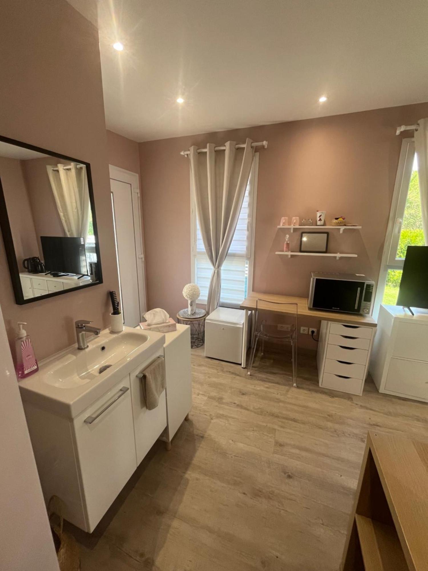 Dependance Prive Apartman Saint-Thibault-des-Vignes Kültér fotó